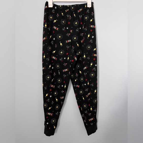 Woman’s Family PJs Cheers Pajama Set - Picture 5 of 7